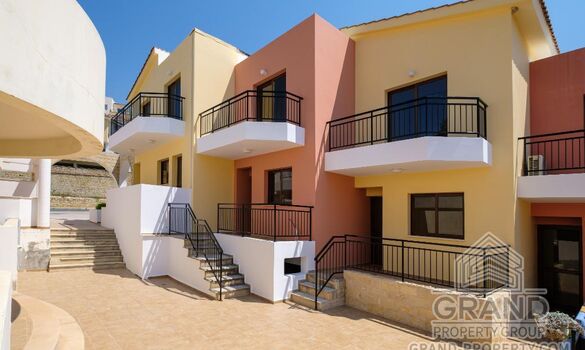 2 bedroom maisonette - G9726 - photo-4